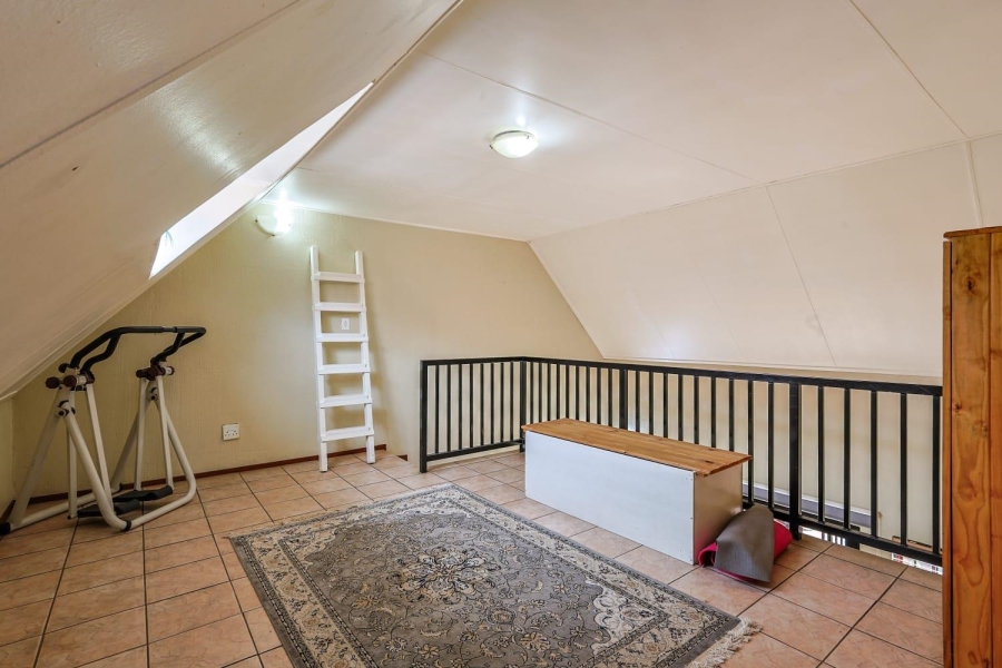3 Bedroom Property for Sale in Equestria Gauteng