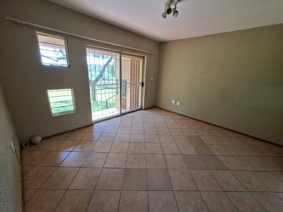 2 Bedroom Property for Sale in Willowbrook Gauteng