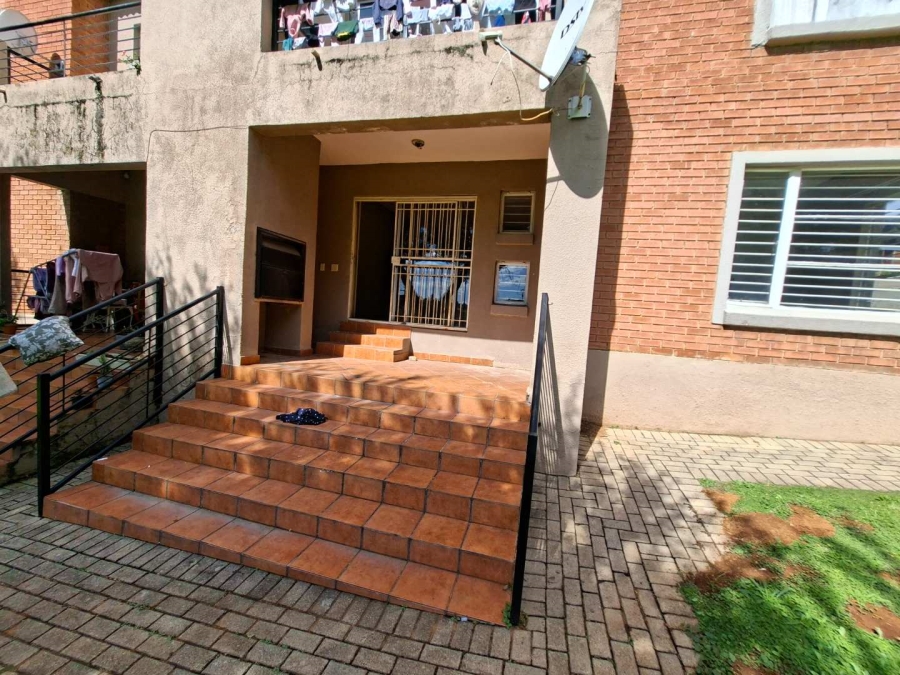2 Bedroom Property for Sale in Willowbrook Gauteng