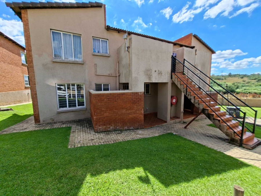 2 Bedroom Property for Sale in Willowbrook Gauteng