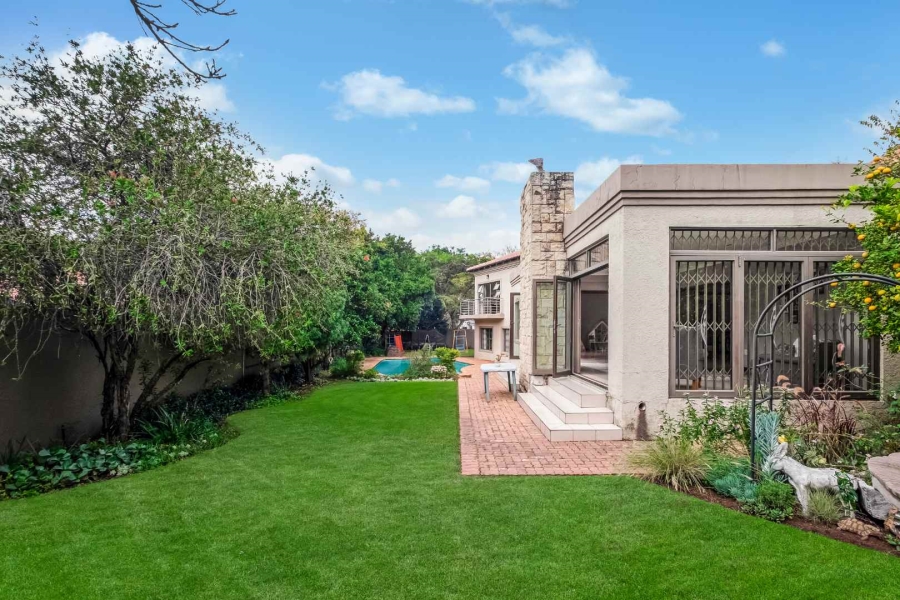 4 Bedroom Property for Sale in Lonehill Gauteng
