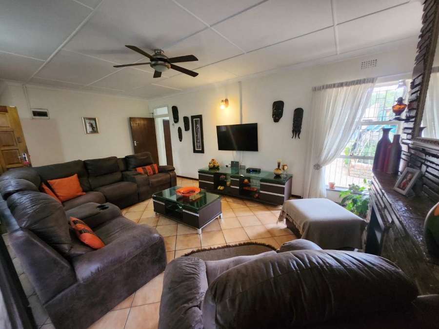 2 Bedroom Property for Sale in Randhart Gauteng