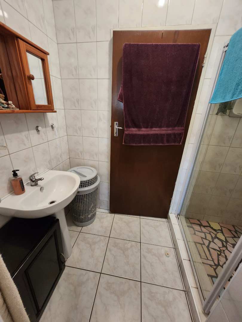 2 Bedroom Property for Sale in Randhart Gauteng