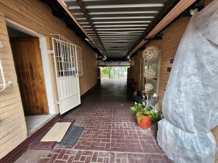 2 Bedroom Property for Sale in Randhart Gauteng