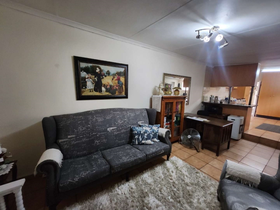 2 Bedroom Property for Sale in Randhart Gauteng