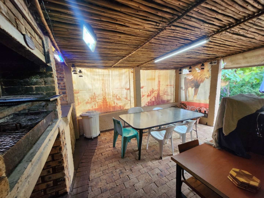 2 Bedroom Property for Sale in Randhart Gauteng