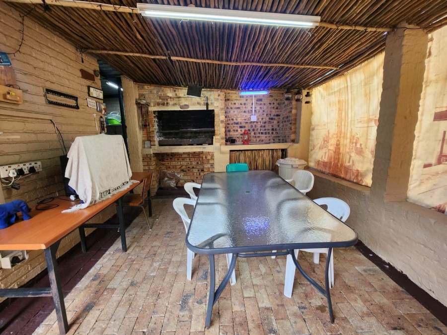 2 Bedroom Property for Sale in Randhart Gauteng