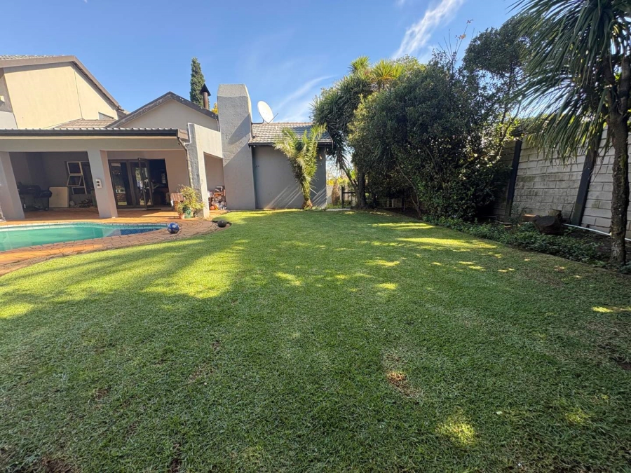 5 Bedroom Property for Sale in Croydon Gauteng