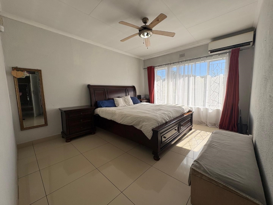 5 Bedroom Property for Sale in Croydon Gauteng