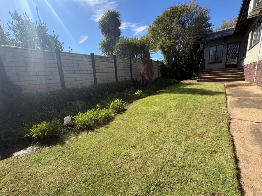 5 Bedroom Property for Sale in Croydon Gauteng