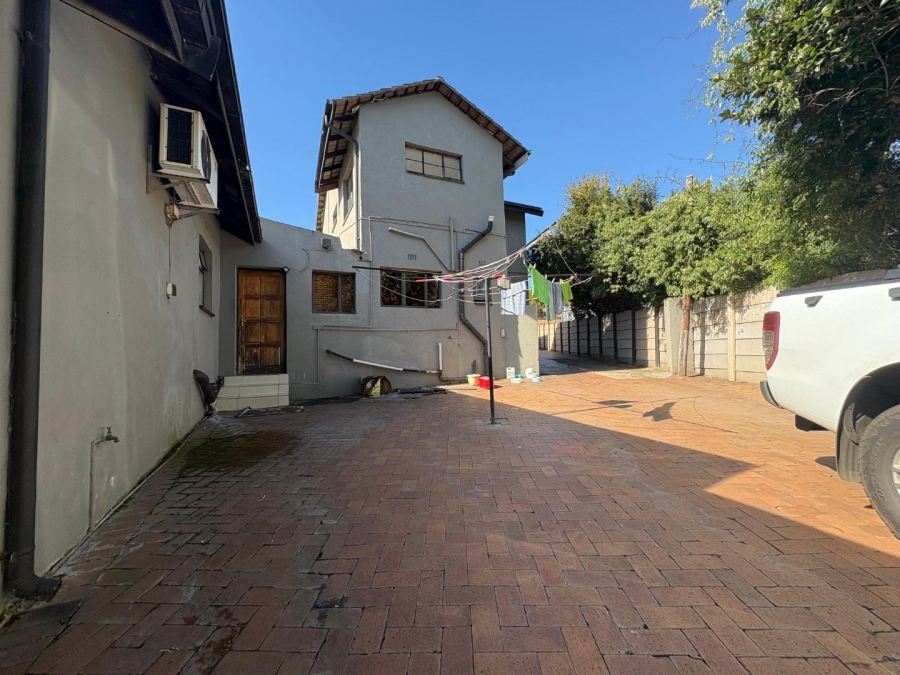 5 Bedroom Property for Sale in Croydon Gauteng