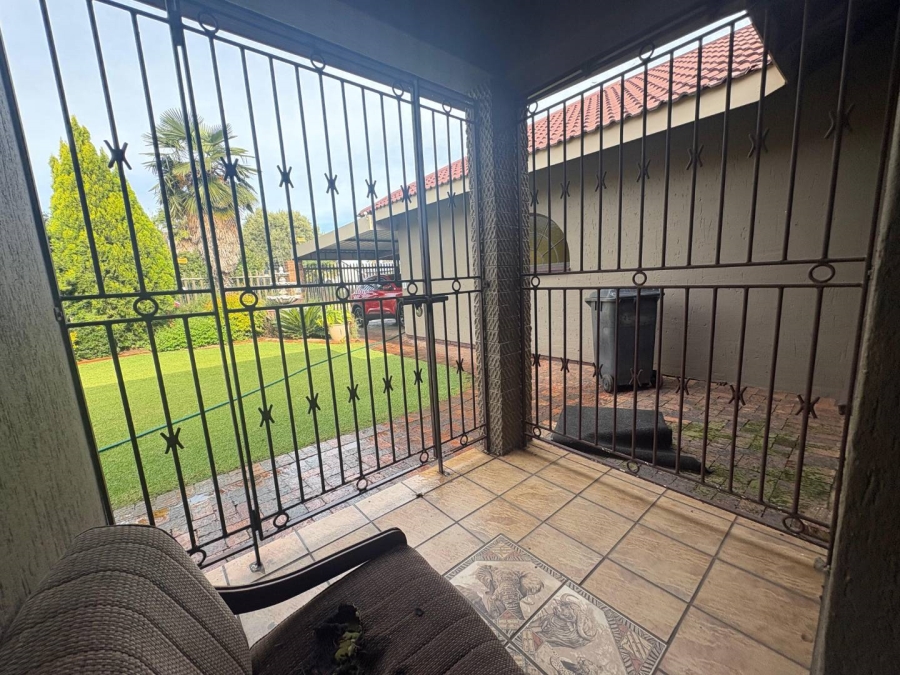 4 Bedroom Property for Sale in Golf Park Gauteng