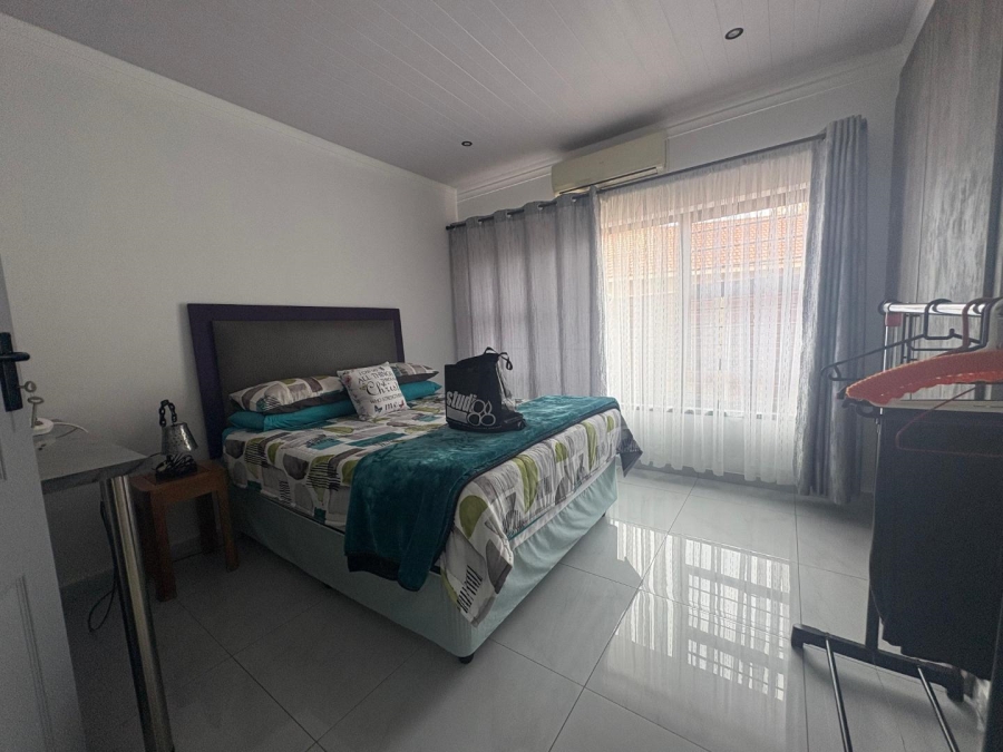 4 Bedroom Property for Sale in Golf Park Gauteng