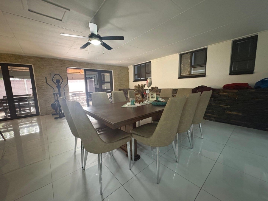 4 Bedroom Property for Sale in Golf Park Gauteng