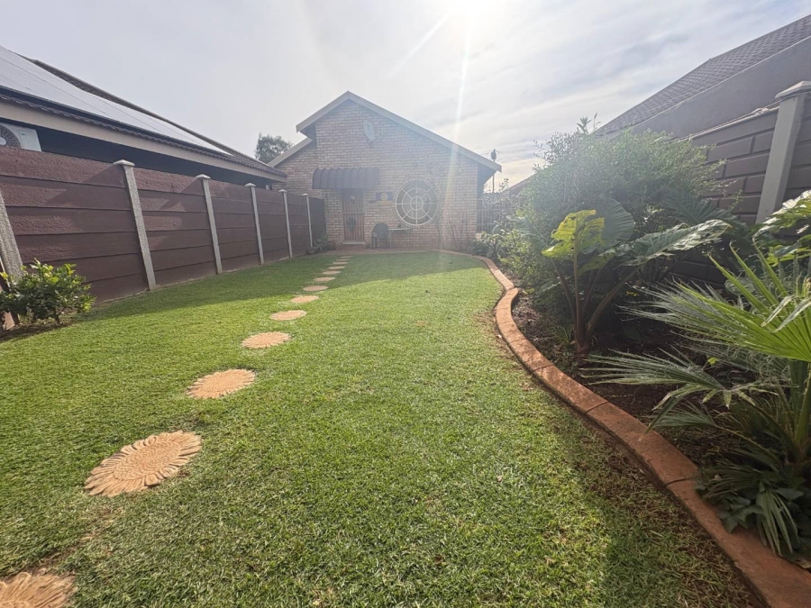 4 Bedroom Property for Sale in Golf Park Gauteng