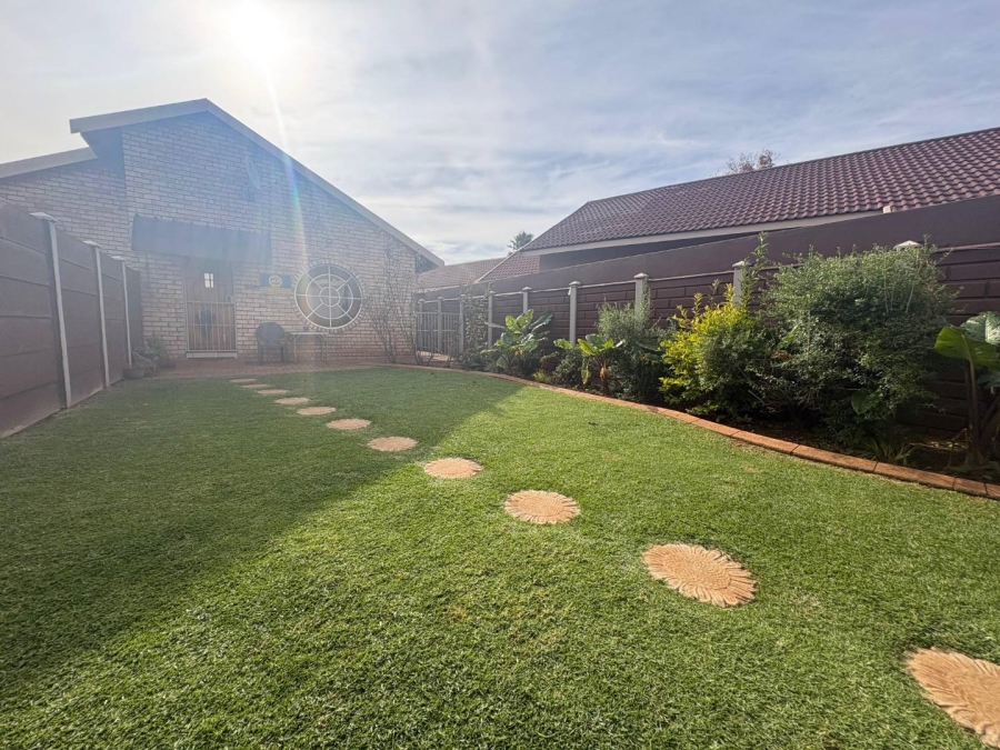 4 Bedroom Property for Sale in Golf Park Gauteng