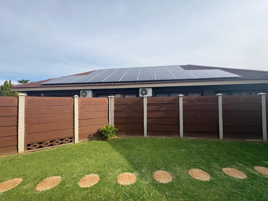 4 Bedroom Property for Sale in Golf Park Gauteng