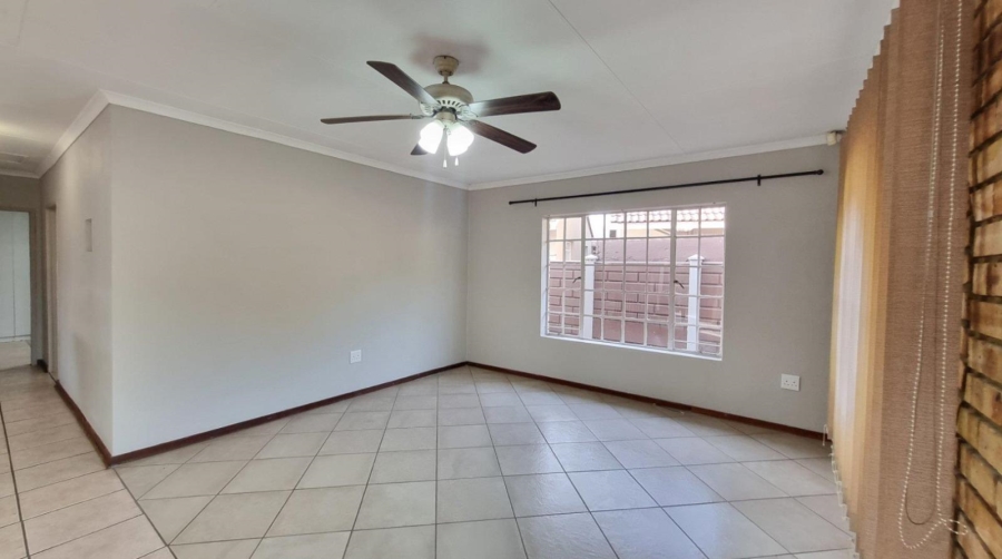 4 Bedroom Property for Sale in Golf Park Gauteng
