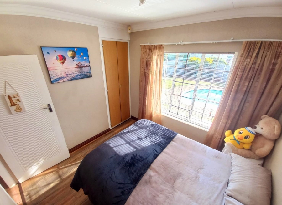 2 Bedroom Property for Sale in Heuweloord Gauteng