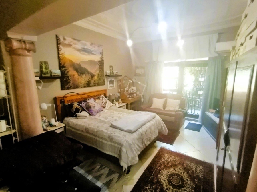 5 Bedroom Property for Sale in Pretoria North Gauteng