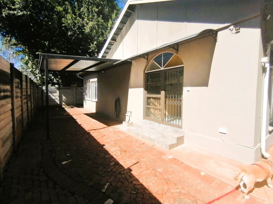 5 Bedroom Property for Sale in Pretoria North Gauteng