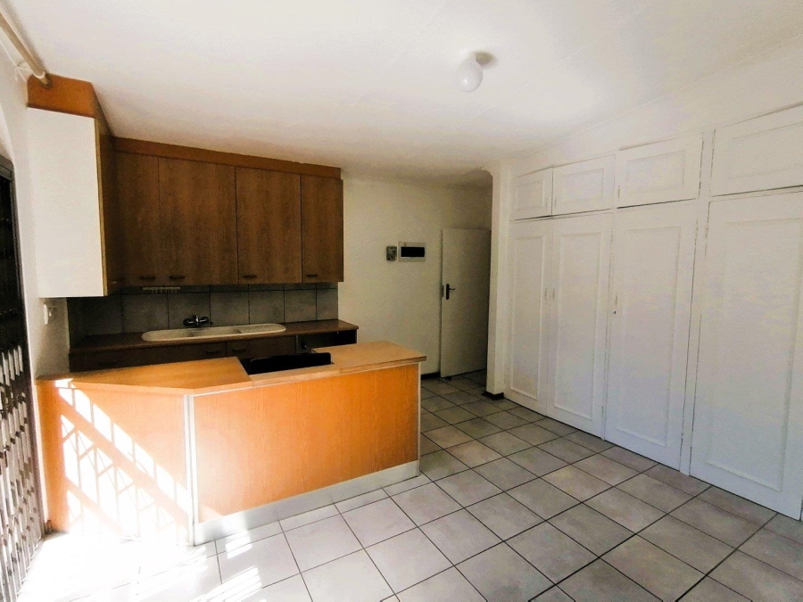 5 Bedroom Property for Sale in Pretoria North Gauteng