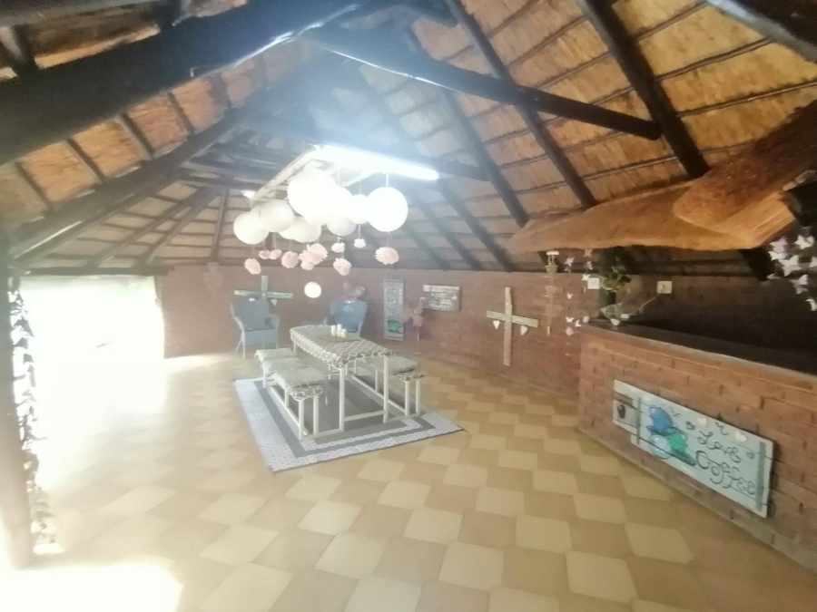 5 Bedroom Property for Sale in Pretoria North Gauteng