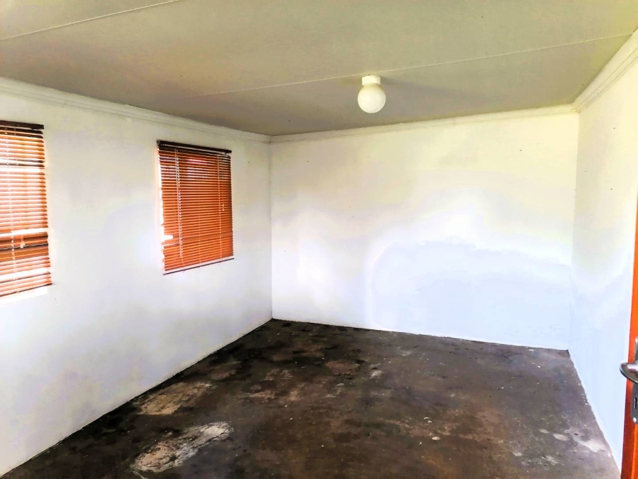 5 Bedroom Property for Sale in Pretoria North Gauteng