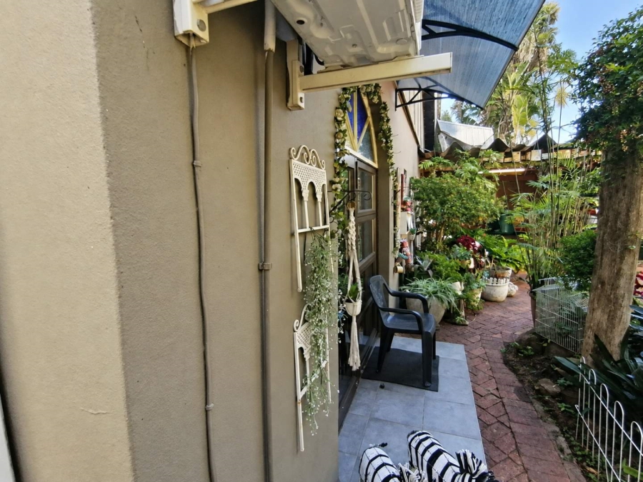 5 Bedroom Property for Sale in Pretoria North Gauteng
