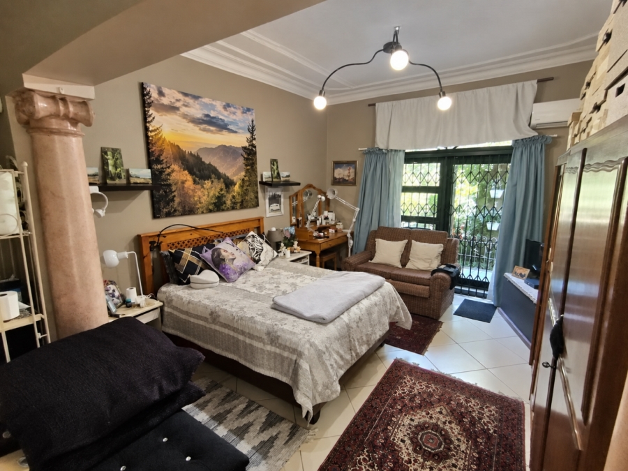5 Bedroom Property for Sale in Pretoria North Gauteng