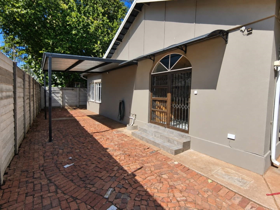 5 Bedroom Property for Sale in Pretoria North Gauteng