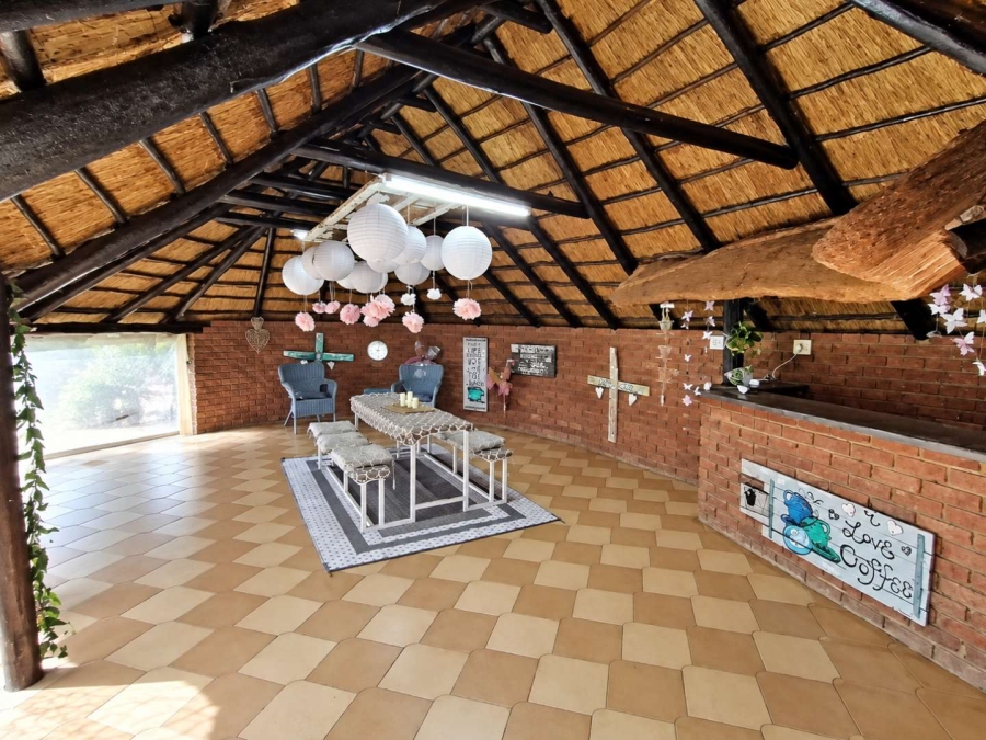 5 Bedroom Property for Sale in Pretoria North Gauteng