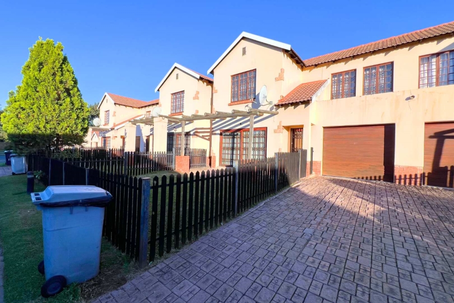 3 Bedroom Property for Sale in Montana Gauteng
