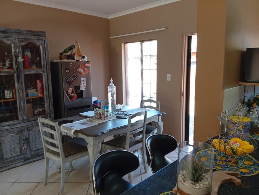 3 Bedroom Property for Sale in Sinoville Gauteng
