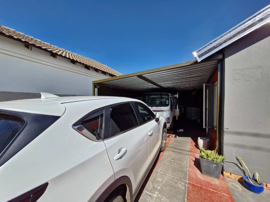 3 Bedroom Property for Sale in Mamelodi East Gauteng