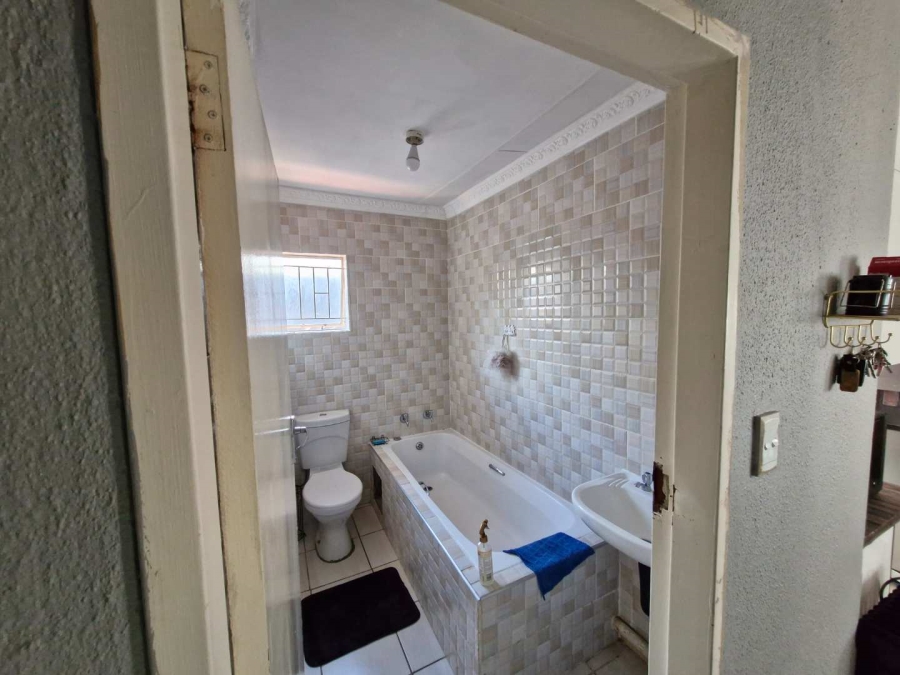 3 Bedroom Property for Sale in Mamelodi East Gauteng