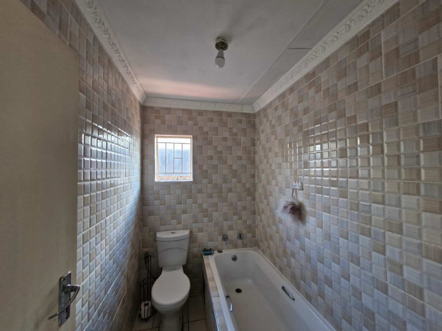 3 Bedroom Property for Sale in Mamelodi East Gauteng