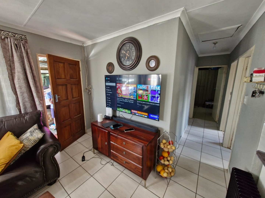 3 Bedroom Property for Sale in Mamelodi East Gauteng