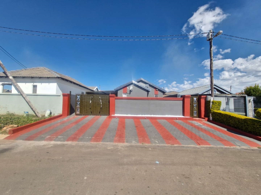 3 Bedroom Property for Sale in Mamelodi East Gauteng