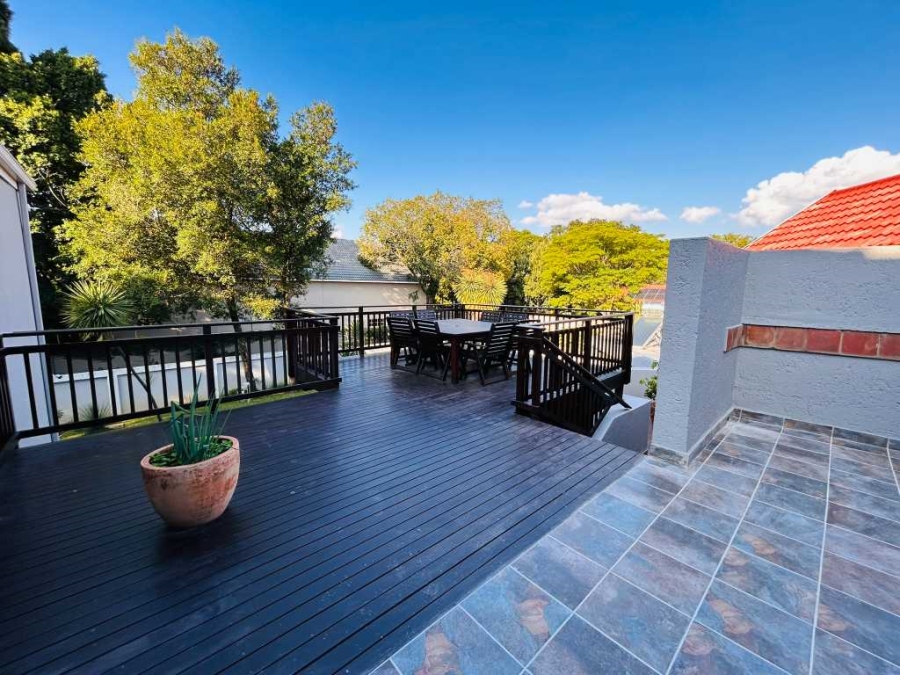 6 Bedroom Property for Sale in Waterkloof Ridge Gauteng