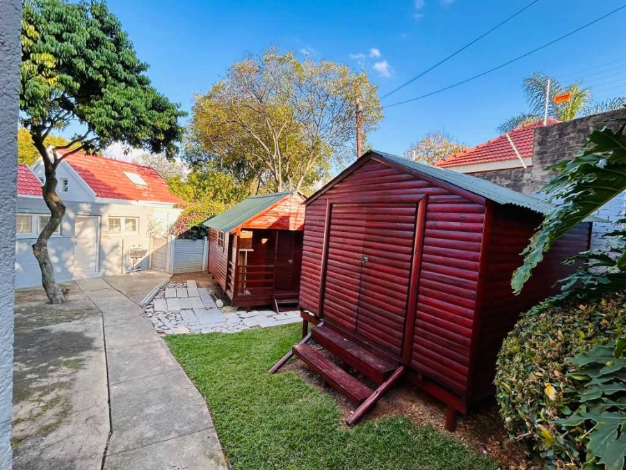 6 Bedroom Property for Sale in Waterkloof Ridge Gauteng