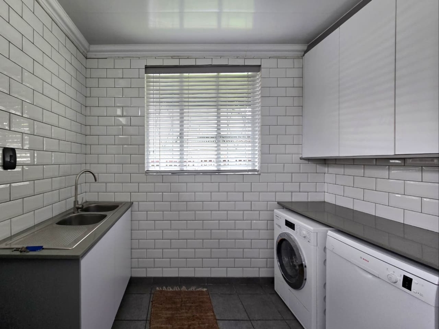 2 Bedroom Property for Sale in Randhart Gauteng