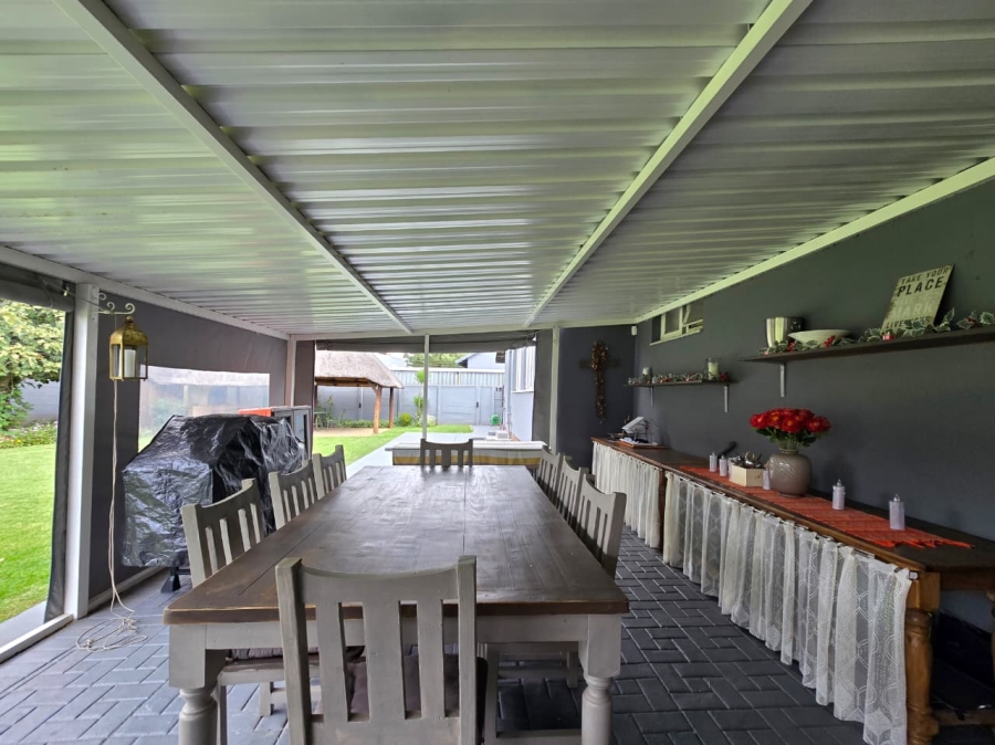 2 Bedroom Property for Sale in Randhart Gauteng