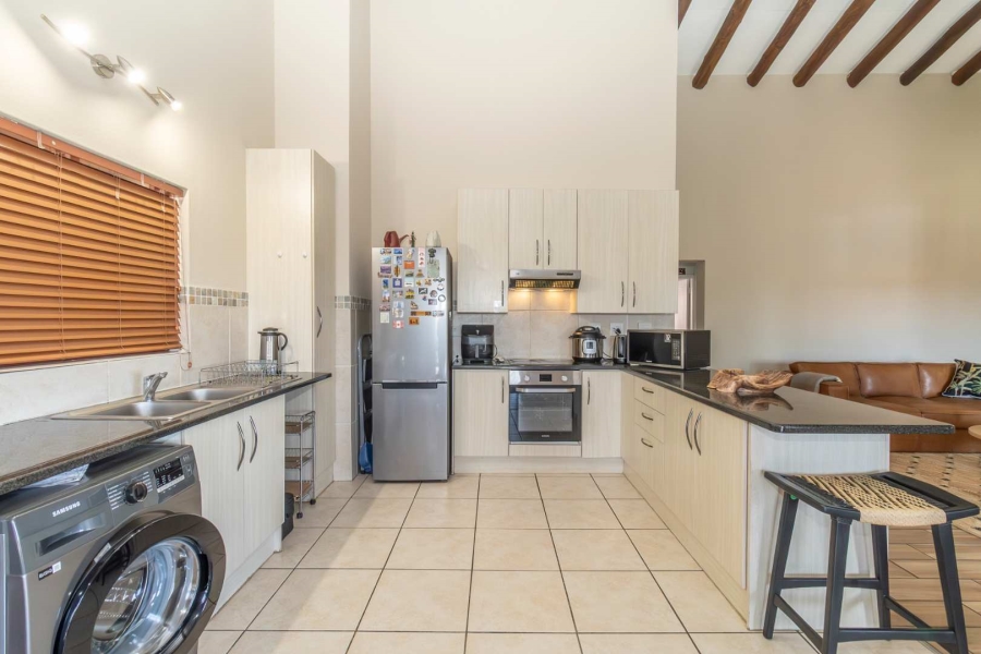 2 Bedroom Property for Sale in Weltevreden Park Gauteng