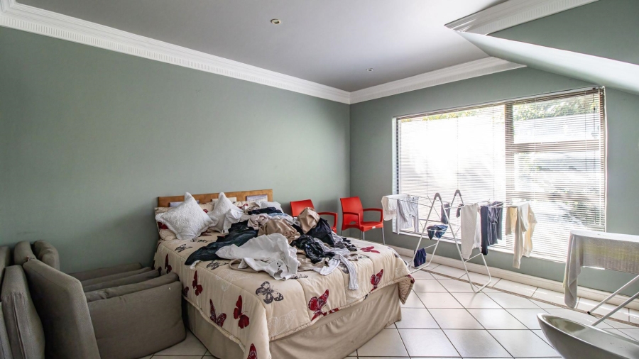 4 Bedroom Property for Sale in Northcliff Gauteng