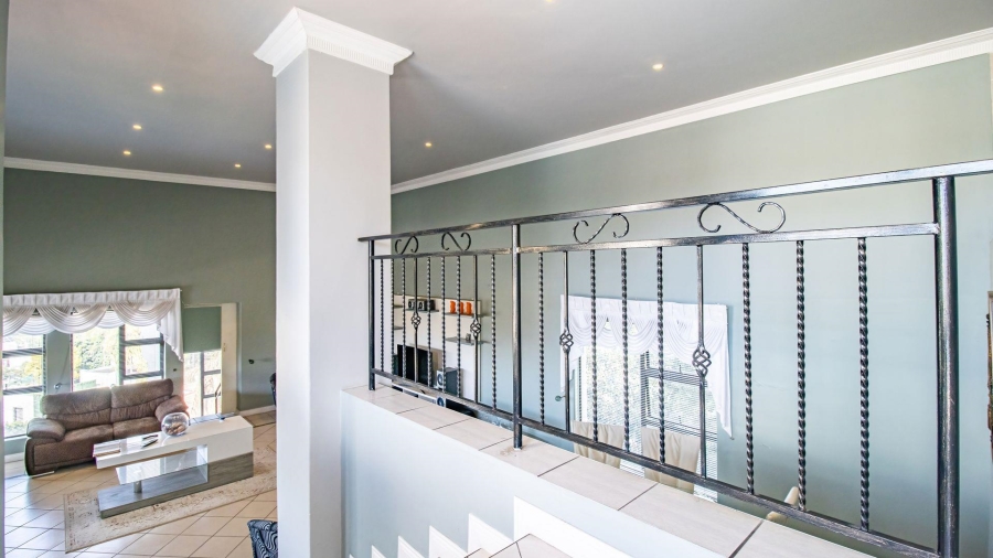 4 Bedroom Property for Sale in Northcliff Gauteng