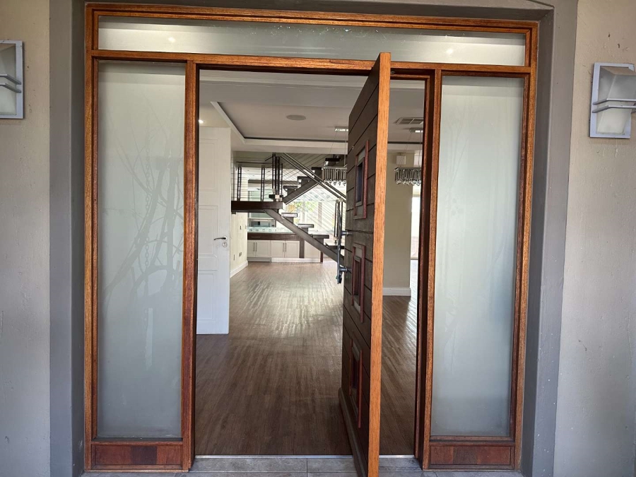 4 Bedroom Property for Sale in Blue Valley Golf Estate Gauteng