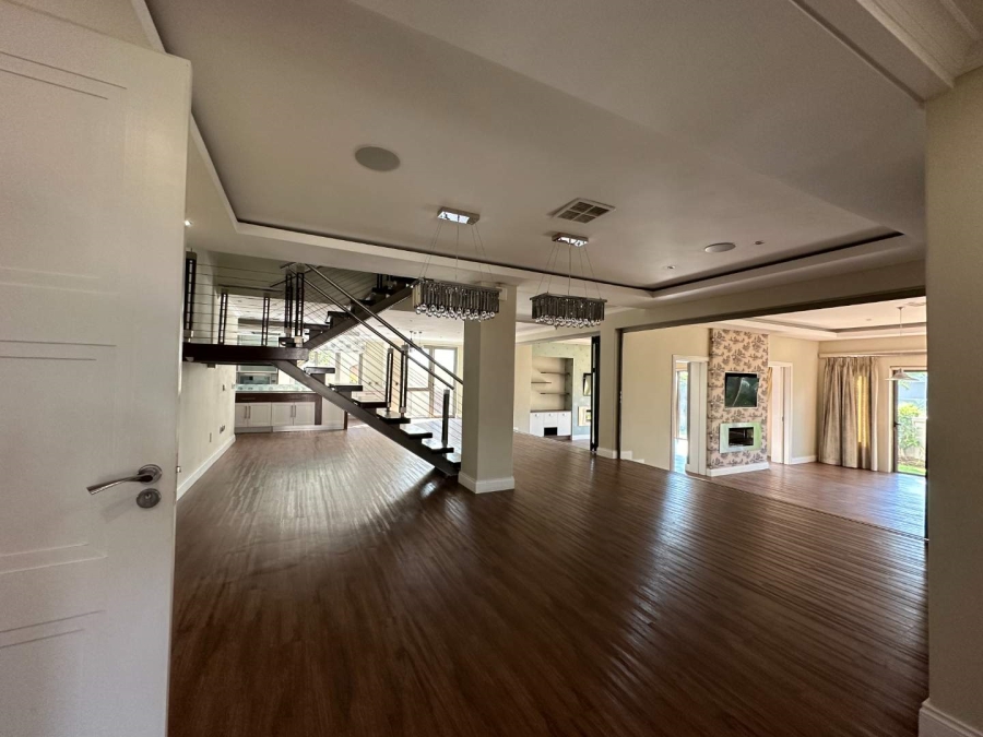 4 Bedroom Property for Sale in Blue Valley Golf Estate Gauteng