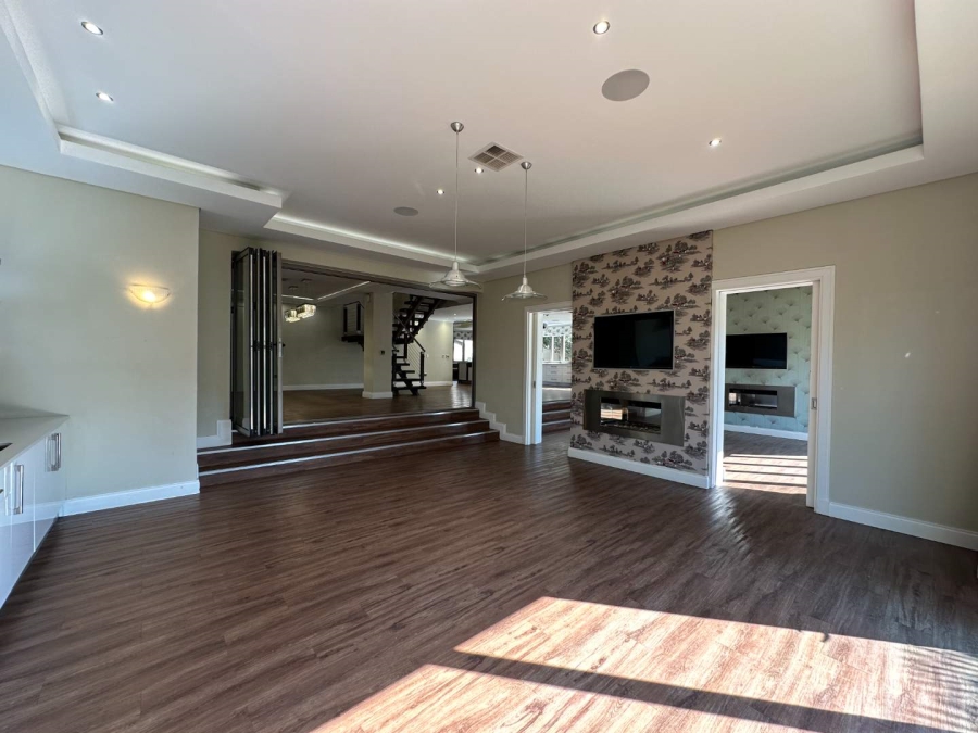 4 Bedroom Property for Sale in Blue Valley Golf Estate Gauteng
