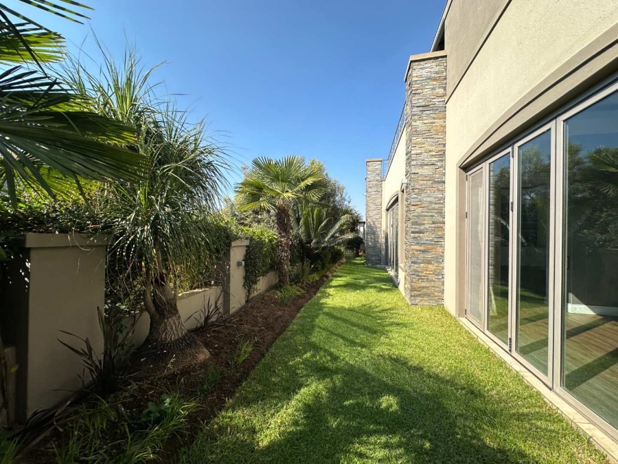 4 Bedroom Property for Sale in Blue Valley Golf Estate Gauteng
